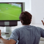 الإدمان على مشاهدة كرة القدم يعطل نمو العقل البشري