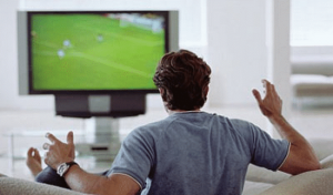 الإدمان على مشاهدة كرة القدم يعطل نمو العقل البشري