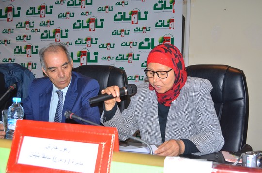 الصحافية زهور حارش بجانب الصحافي أحمد سدجاري