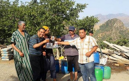 مبادرة شجاعة لجلب الماء الشروب بامثيوة الجبل بنواحي تاونات
