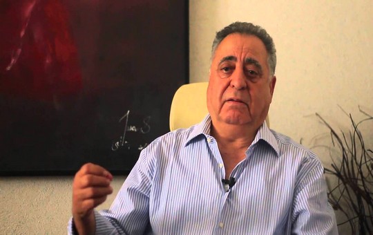 محمد زيان المحامي الوزير الأسبق لحقوق الإنسان