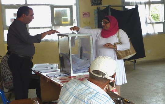 مكتب التصويت رقم 5  إحدى صناديق الإقتراع بمدينة تاونات