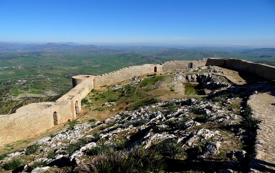 منظر عام لقلعة أمركو