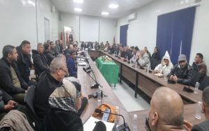 عامل تاونات يلتقي مع منتخبي بوهودة وإخلالفة والزريزر ومزراوة  وارغيوة