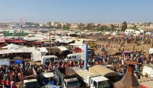 تجار قرية با محمد بتاونات يحتجون على رئيس الجماعة بسبب تصميم التهيئة