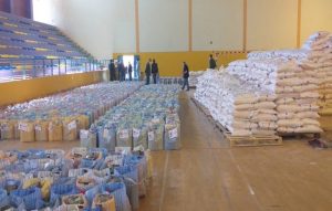 توزيع 37622 حصة من المواد الغذائية للحد من تداعيات  تفشي فيروس كورونا على الساكنة الهشة بإقليم تاونات
