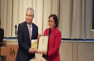 لأول مرة منح جائزة “سفير عجائب بلغاريا” لسفيرة المغرب في بلغاريا إبنة تاونات زكية الميداوي