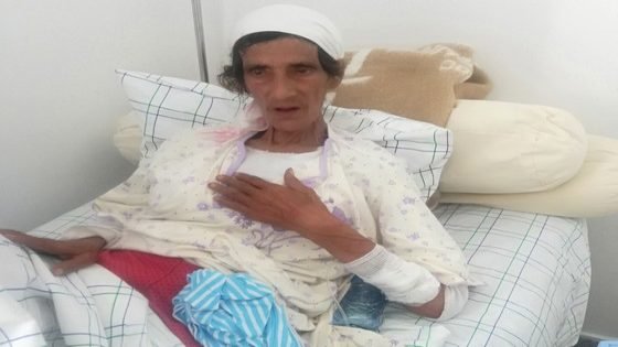 جديد:نقل الفنانة الجبلية شامة الزاز إلى مدينة فاس قصد استكمال العلاج