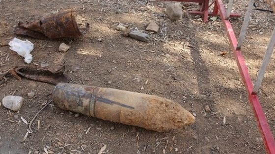 العثور على قذيفة استعمارية يبلغ وزنها حوالي 3 كيلوغرامات وطولها يناهز 40 سنتمترا بجماعة الورتزاغ بتاونات
