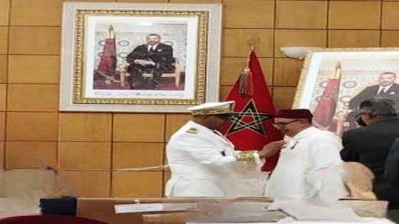 توشيح الخطيب إبن تاونات محمد اللبار بوسام الاستحقاق الوطني من الدرجة الثانية بالحاجب