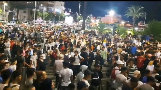 خروج جيل Z للتظاهر لأول مرة بمدينة تاونات