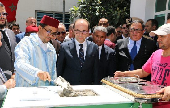 وزير الصحة الدكالي يعطي انطلاقة أشغال بناء وتجهيز مستشفى تيسة ويضع الحجر الأساس لأشغال تهيئة فضاءات الاستقبال بالمستشفى الإقليمي بتاونات