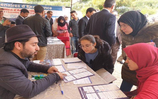 تنظيم الملتقى السنوي الثامن للإعلام والتوجيه المدرسي والجامعي بتاونات بمشاركة ما يناهز 21 رواقا لمؤسسات عمومية وشبه عمومية ومعاهد ومدارس