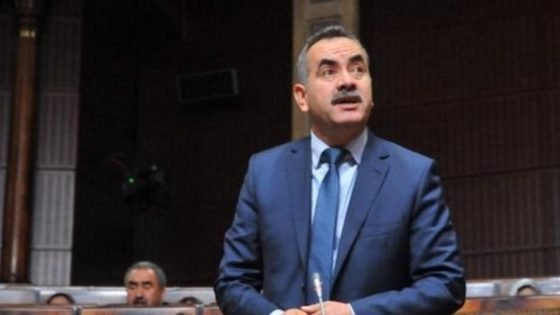 النائب البرلماني محمد الحجيرة يسائل وزير التعليم العالي حول تمكين طلبة اقليم تاونات من المنح الجامعية