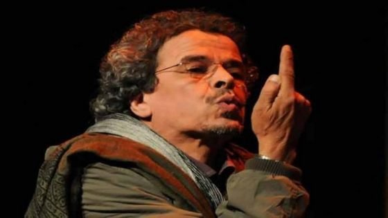 الهيئة العربية للمسرح تحتفي بالفنان المغربي (إبن تاونات) عبد الحق الزروالي صاحب مؤلف”المسرح الفردي”بالإمارات العربية
