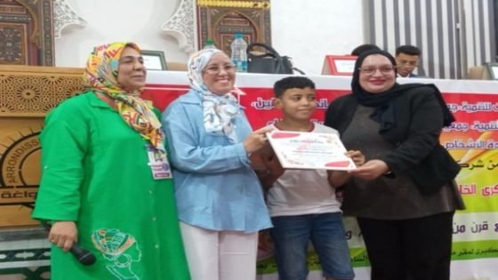 إبنة تاونات الشاعرة إكرام ابنعيش تشارك في ندوة وطنية بفاس بقصيدتها “وطني”‎