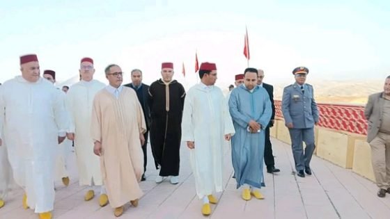 تيسة..عامل إقليم تاونات يترأس حفلا دينيا بمسجد ضريح الولي الصالح  سيدي امحمد بلحسن