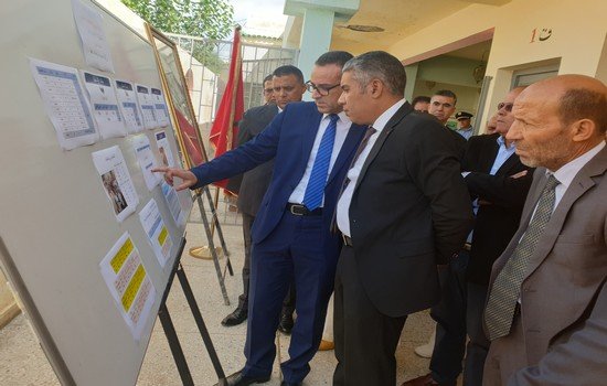 إعطاء انطلاق عملية توزيع المحفظات واللوازم المدرسية على تلاميذ إقليم تاونات