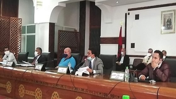 هذه هي مُخْرَجَات اجتماع لجنة اليقظة الاقتصادية لجهة فاس مكناس الذي ترأسه صالح داحا عامل إقليم تاونات