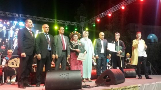 هذه تصريحات الفنانة الطنجاوية والفنان الساحلي بمناسبة تكريمهم في مهرجان العيطة الجبلية بتاونات