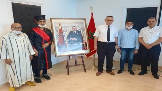 التلميذ أشرف المجيدي الحاصل على أعلى معدل عام إقليمي باكالوريا بتاونات يحظى باستقبال خاص من طرف مسؤولي الوزارة الوصية بالإقليم