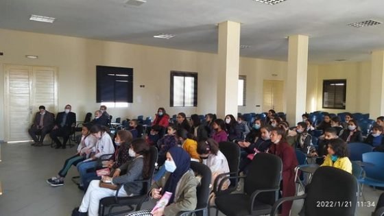 قافلة سينمائية تربوية جهوية تحط الرحال بمؤسسة التفتح الفني والأدبي وثانوية الوحدة التأهيلية بتاونات