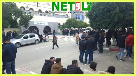 أساتذة “التعاقد” يضربون عن العمل بتاونات