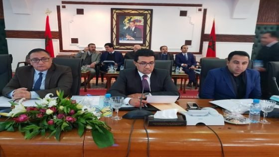 المجلس الإقليمي لتاونات برسم دورته العادية يتدارس قطاع الصحة بالإقليم وبرنامج التنمية المندمج لجماعة غفساي وعدة إتفاقيات