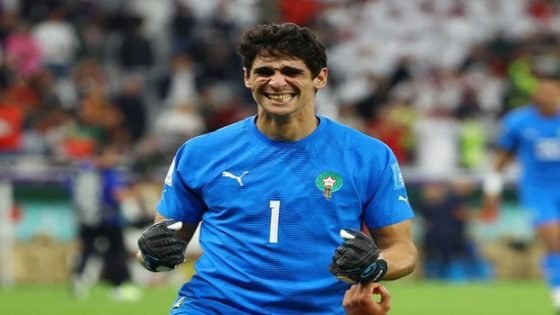 دوار “البوانا” بتاونات يفخر بالابن البار الحارس المغربي المتألق ياسين بونو