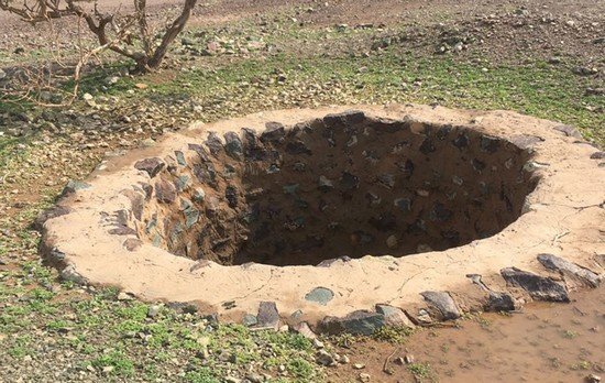نجاة حفار آبار بأعجوبة من الموت بعدما قضى نحو 11 ساعة تحت أنقاض بئر تقليدية البناء بغفساي بتاونات