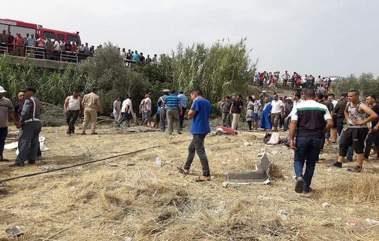 مصرع 5 مسافرين فيما أصيب 37 آخرون من بينهم 4 حالات بليغة على إثر انقلاب حافلة بنواحي تاونات