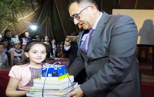 القارئة الأولى بالمغرب، التلميذة مريم أمجون تستقبل استقبال الأبطال بمهد الخيول بتيسة بتاونات