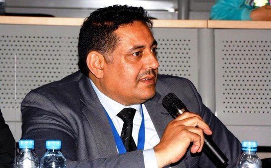 إبراهيم أبهوش رئيس نادي الصحافة بالصحراء