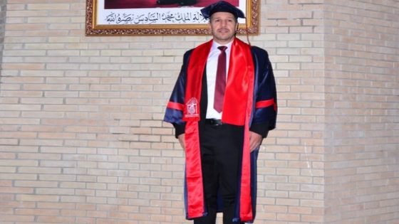 كريم بودرة قابض الخزينة العامة للمملكة بتاونات ينال شهادة الدكتوراه في القانون العام بفاس