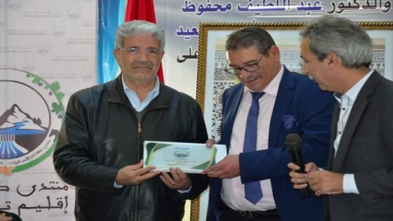منتدى تاونات يكرم الفنان الراحل إبن تاونات الحبيب الإدريسي رائد الأغنية الأصيلة سنوات سبعينيات القرن الماضي