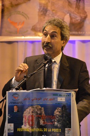 إدريس الوالي مدير جريدة صدى تاونات أثناء إقاء كلمة بالمناسبة