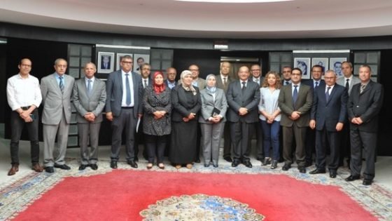 لعرج وزير الثقافة والاتصال يحث المدراء الجهويين لقطاع الاتصال على النهوض بالقطاع على مستوى الجهات