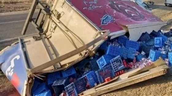 انقلاب شاحنة لنقل الحليب بدوار باب ازريبة بجماعة أورتزاغ بتاونات‎‎