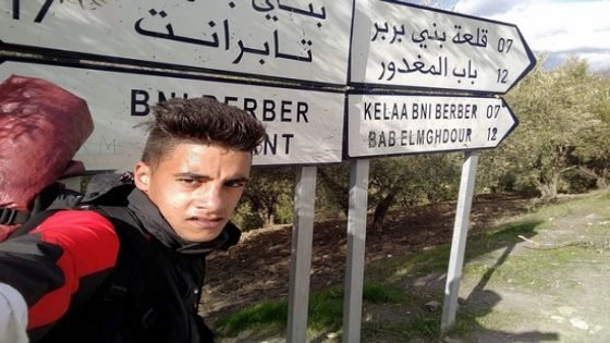 الحمداني…ابن بطوطة التاوناتي ارتحل بين مختلف المواقع السياحية بالإقليم ويعرف به بمواقع التواصل الاجتماعي