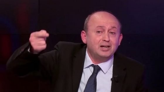 ثورة الملك والشعب ضد كورونا “كوفيد 19”