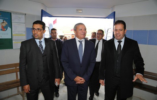 حمو أوحلي كاتب الدولة المكلف بالتنمية القروية يزور تاونات و يتفقد عددا من المشاريع المبرمجة