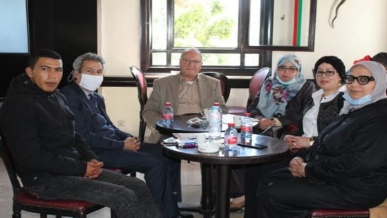 تكريم الفنانة التشكيلية العصامية (إبنة تاونات) زينب جميلة بحباح بمدينة الرباط