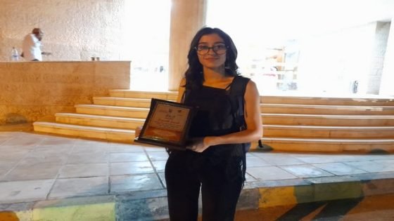 تتويج إبنة تاونات الفنانة فدوى قدوري أفضل ممثلة في المسرحية المغربية “ستة في ستة ” في مهرجان صيف الزرقاء بالأردن