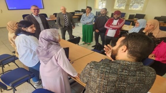تاونات..دورة تكوينية لفائدة مكوني الكبار في مجال محاربة الأمية