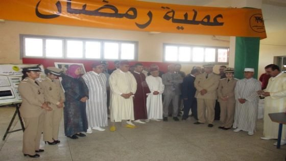 توزيع الدعم الغذائي على 14.449 أسرة بالوسط القروي بمناسبة شهر رمضان بإقليم تاونات