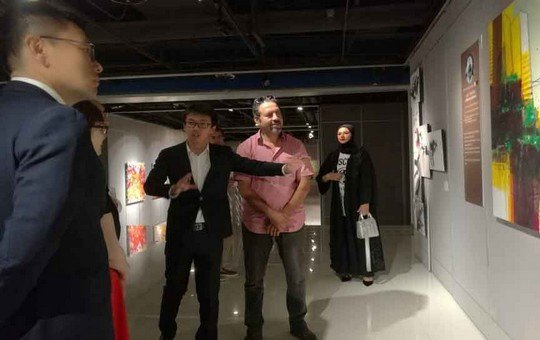 الفنان التشكيلي التاوناتي أحمد الحياني يمثل المغرب في افتتاح معرض كبير بالصين الشعبية