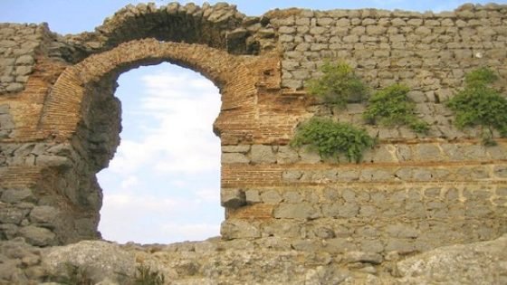 ما حصة اقليم تاونات من كعكة 848 مليون درهم مليون درهم المخصصة لتنمية السياحة القروية بجهة تازة الحسيمة تاونات؟