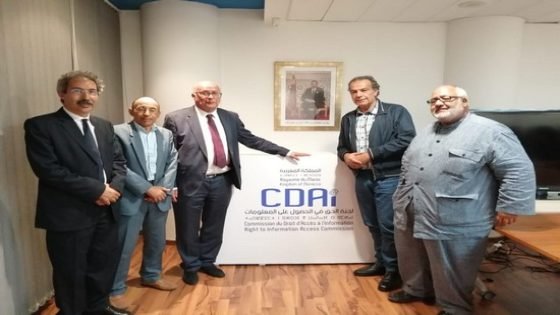 عمر السغروشني يستقبل وفدا من الشبكة المغربية للحق في الحصول على المعلومات من ضمنهم إبن تاونات إدريس الوالي