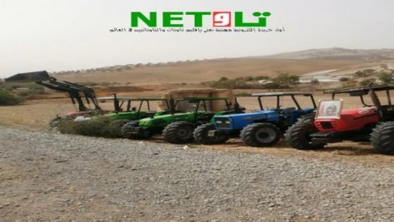 فلاحو “تيسة ” بتاونات يحتجون لليوم الثاني على التوالي على غلاء المواد الفلاحية مستعملين الجرارات