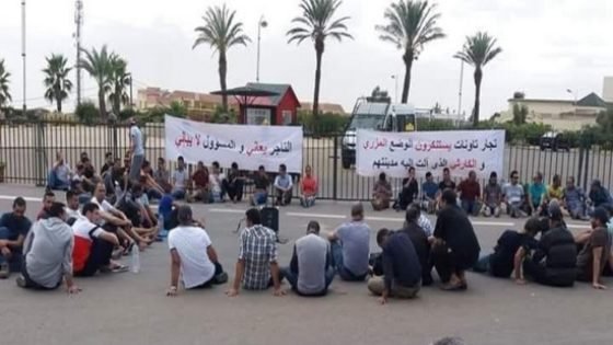 إئتلاف جمعيات و وداديات تجار وحرفي مدينة تاونات مستائون ويلوحون بالخروج للاحتجاج في الشارع